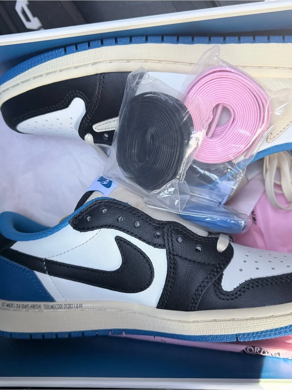 Jordan retro 1 low Travis Scott x fragment